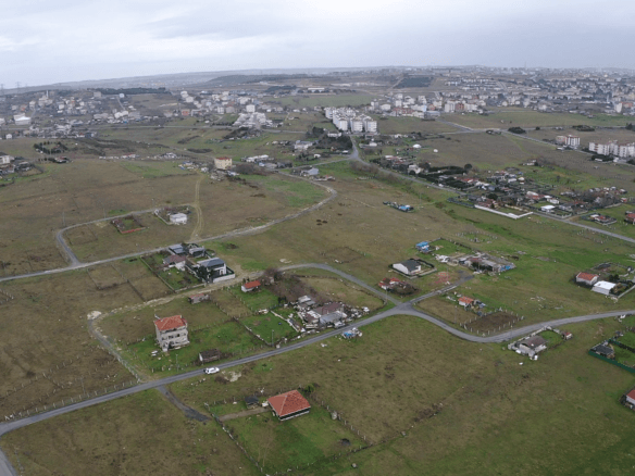 TAŞOLUK FATİH MAHALLESİ 594 m2 TEK TAPU İMARLI İFRAZLI ARSA